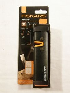 Fejsze és kés élező XSHARP | FISKARS 1000601