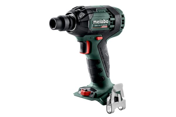METABO Combo set akkus gépek készletben BS 18 LT BL KH 18 LTX 24 BL Q WB 18 LT BL 11 125 Q SSW 18 LTX 300 BL STA 18 LTX 100 METABO 685215000-4