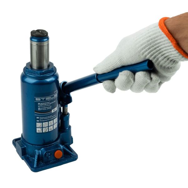 Hidraulikus palackemelő kofferben 5 t 197 mm 382 mm emelési magassággal STELS 51126-5