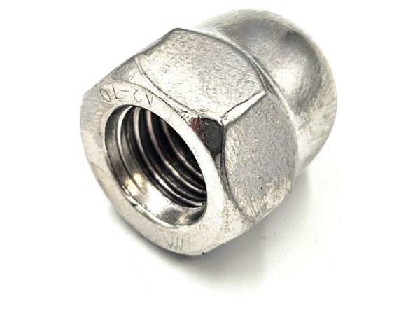 Zárt hatlapú anya M20 A2 DIN 1587 6130223