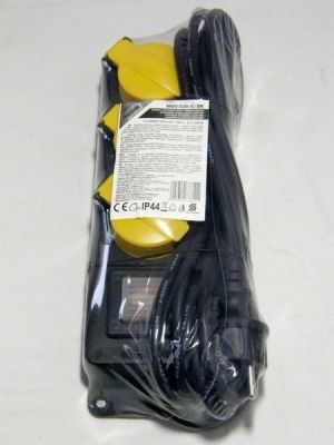 Kültéri elosztó 3-as 5 m kábellel | NVO 03K-5/BK/1,5