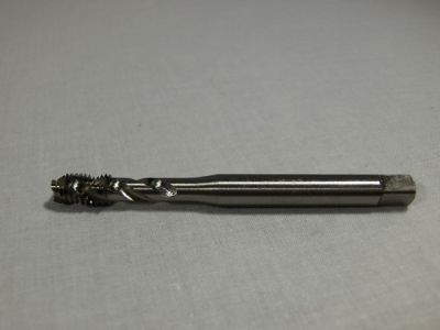 Menetfúró M6 x 1,0 mm, HSS-E, csavart hornyú, | VÖLKEL 37738