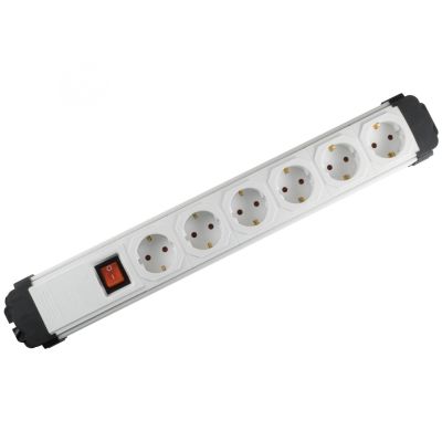 Elosztó, hosszabbító kapcsolós 6-os, 2 m, fehér, 3 x 1,5 mm2 | PNV 06/WH